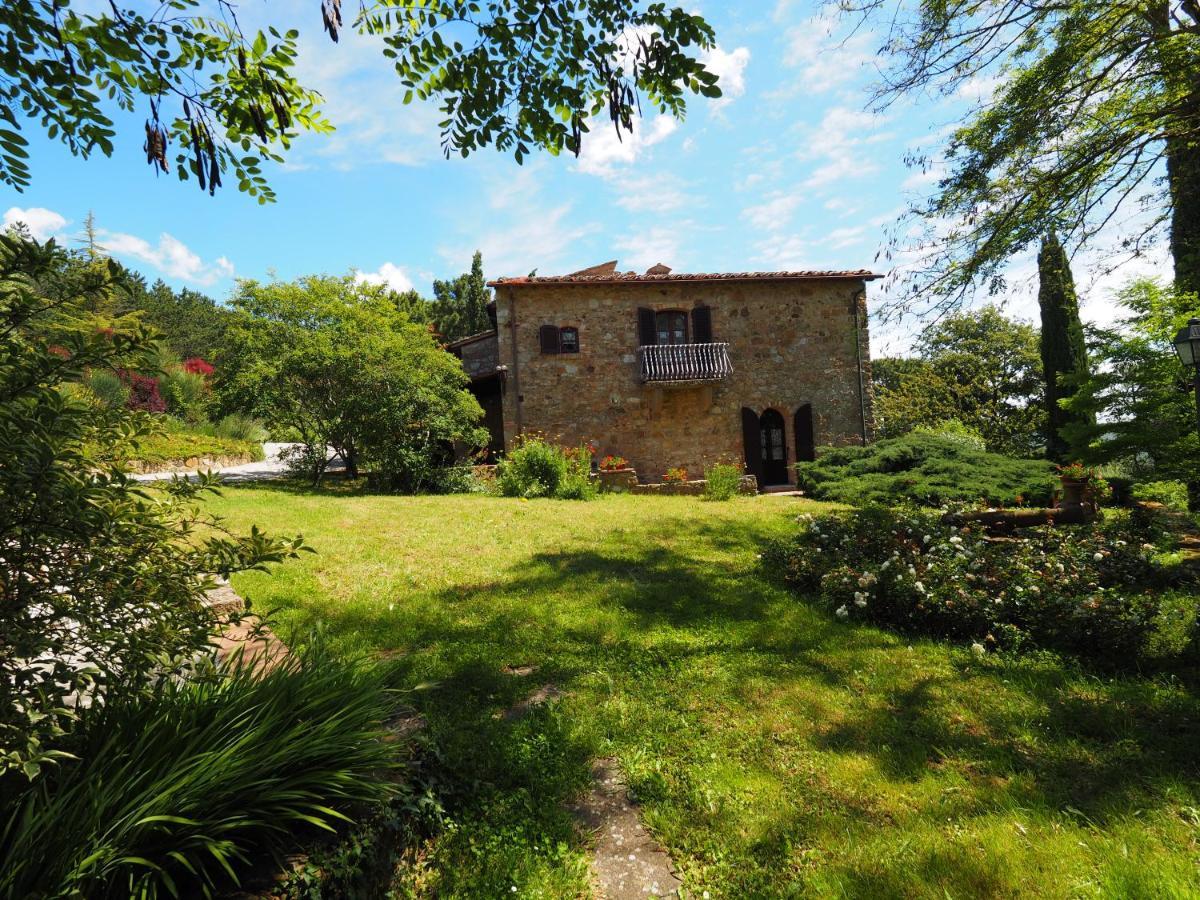 Maison d'hôtes Sassi Bianchi à Sensano Extérieur photo