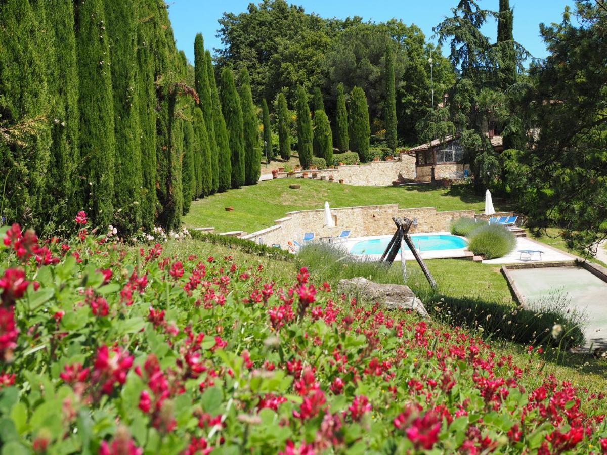 Maison d'hôtes Sassi Bianchi à Sensano Extérieur photo