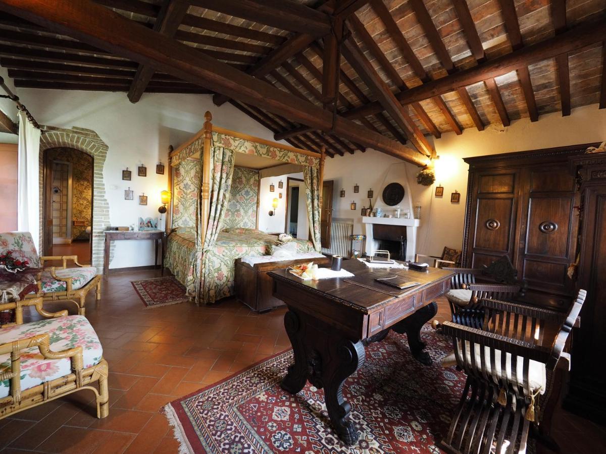 Maison d'hôtes Sassi Bianchi à Sensano Extérieur photo